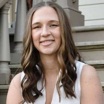 Rosalie AllsDVM, DACVO Rosalie AllsDVM, DACVO